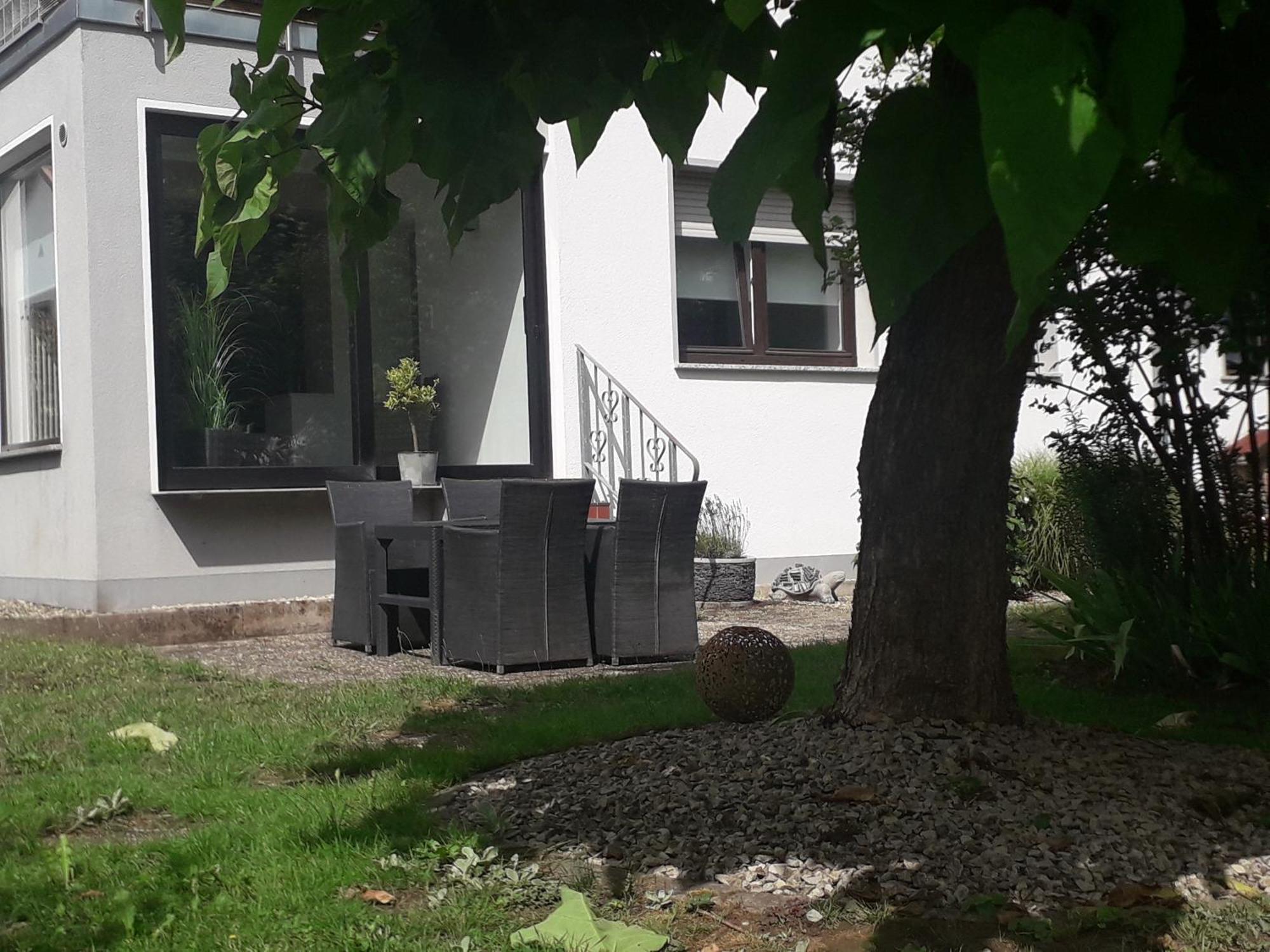 Ferienwohnung Goettert - Haus Erika Beckingen Εξωτερικό φωτογραφία